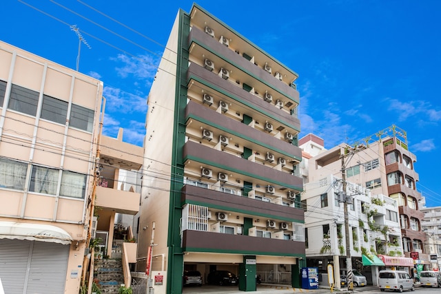 Mr.KINJO EMINENCE INN 前島