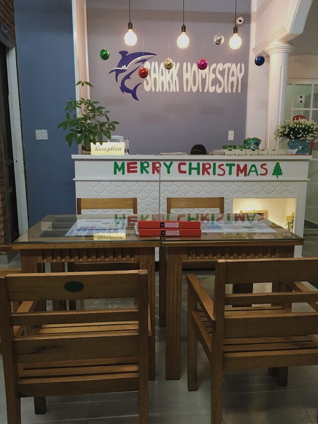 シャーク ホテル - ホステル