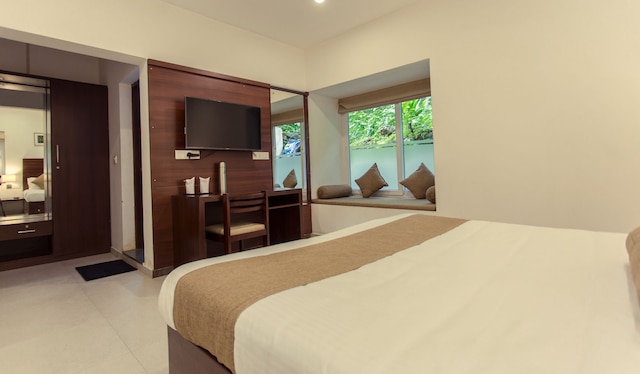 クレヨンズ ゲスト ハウス