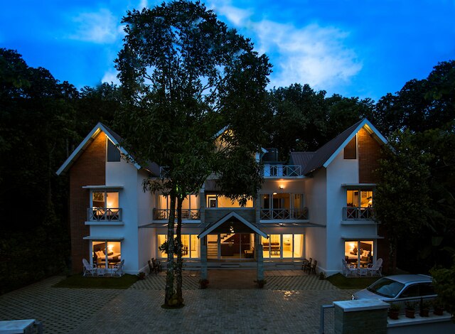 クレヨンズ ゲスト ハウス