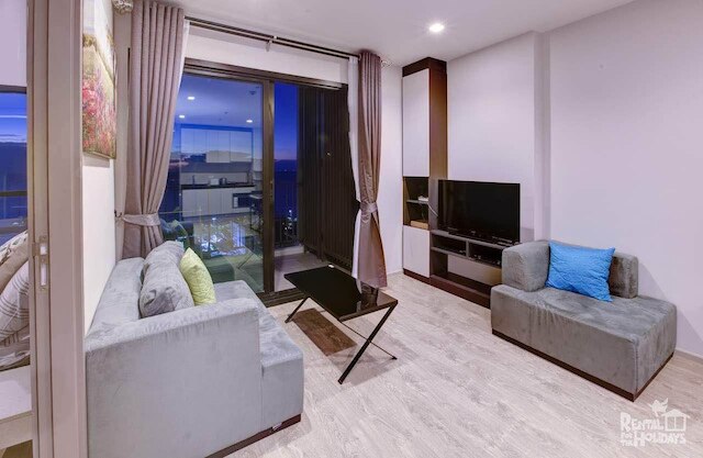 ザ ベース セントラル パタヤ シー ビュー