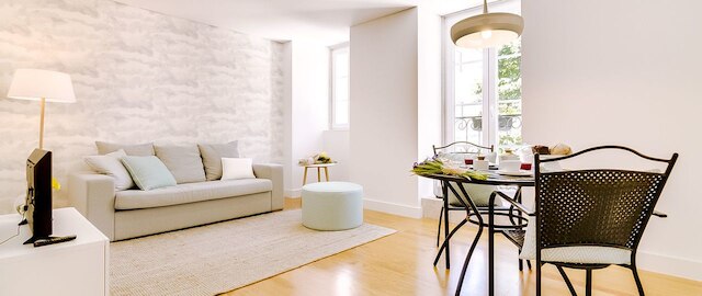 アルファマ バイ リスボン インサイド アウト