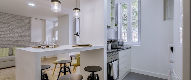 アルファマ バイ リスボン インサイド アウト