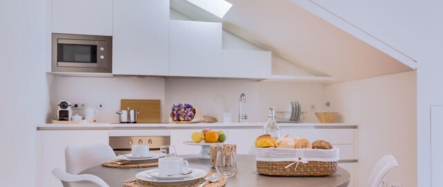 サリトレ バイ リスボン インサイド アウト