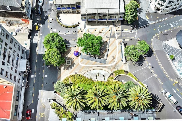 セントラル 1 ベッドルーム イン メトロポリス