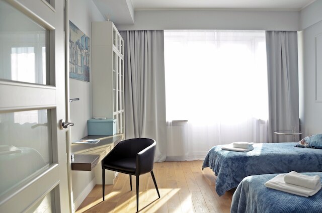 ロング ショート レント - プラク ズバヴィセラ