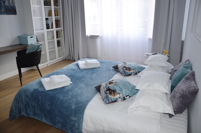 ロング ショート レント - プラク ズバヴィセラ