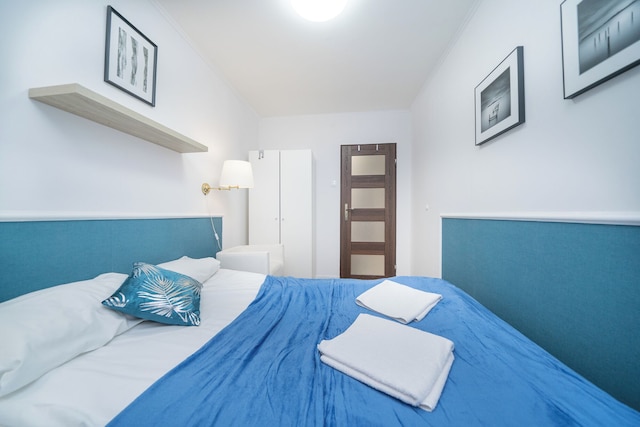 ロング ショート レント - ワルシャワ メトロ ステーション