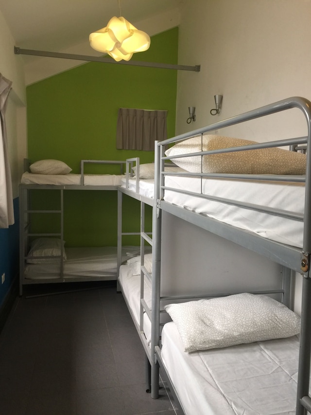 キャンベルイン - ホステル