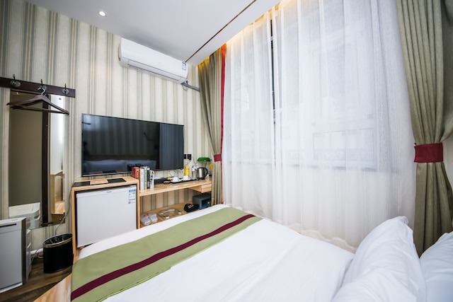 MG ホテル - セント ミカエルズ カテドラル 青島 (青島民国酒店)