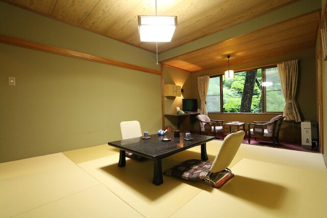 小瀬温泉ホテル