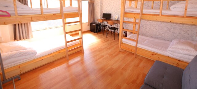 RED HELMET House&Sports Bar Hiroshima