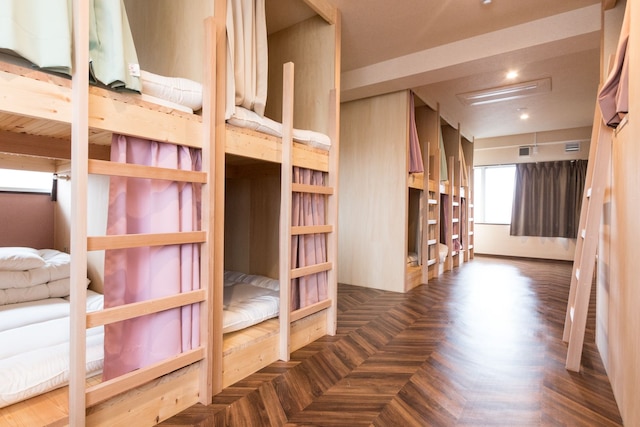 RED HELMET House&Sports Bar Hiroshima