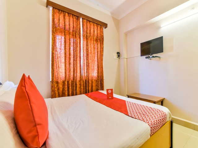 OYO 2863 ホテル 4 ピラーズ