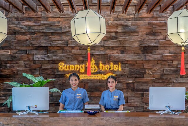 サニー V ホテル