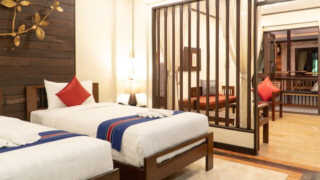 サニー V ホテル