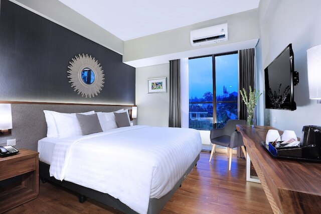 アストン イン バトゥ - マラン