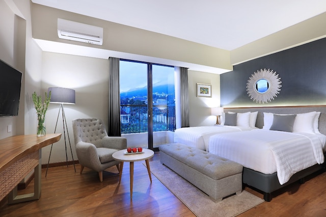 アストン イン バトゥ - マラン