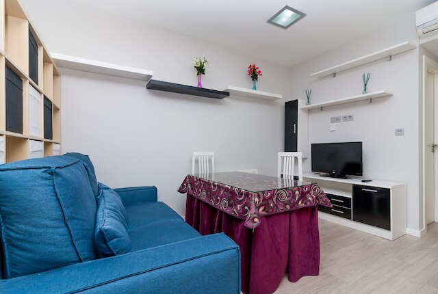 ニュー ビッグ アップル アパートメント PTS グラナダ カノヴァス