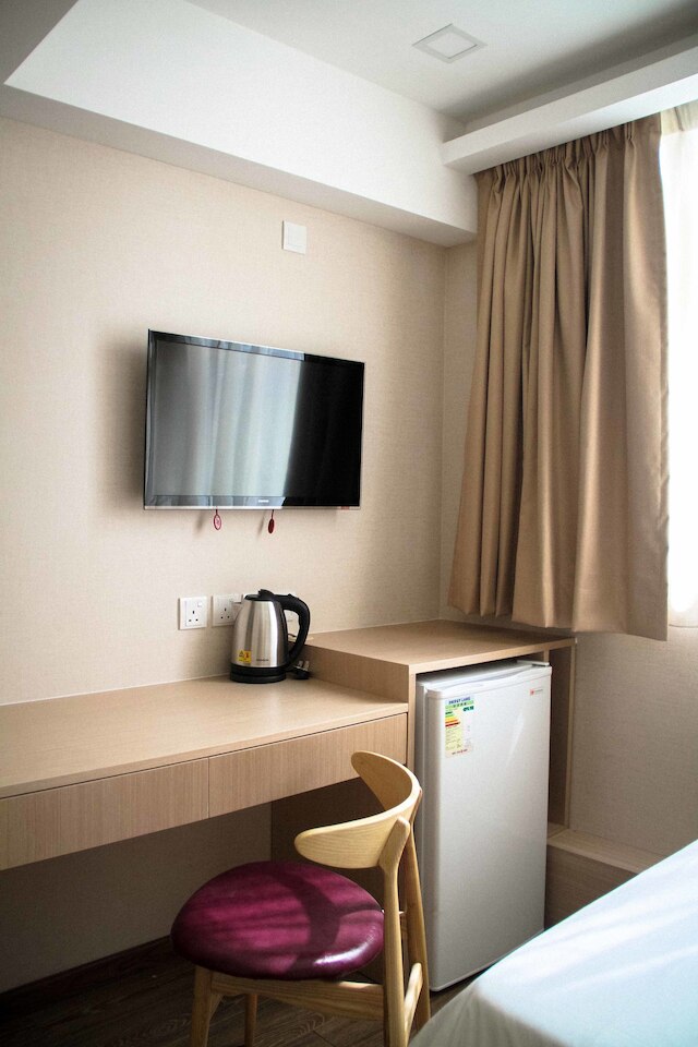 エース アパートメンツ香港