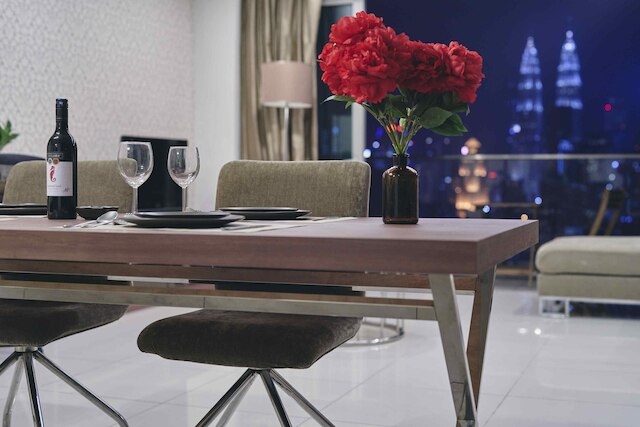 レガリア レジデンス アット KLCC ビュー スカイ プール バイ MC