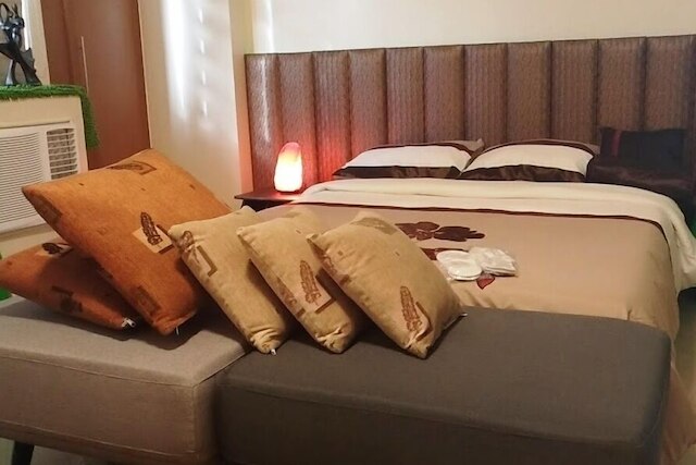 ワン パーム ツリー ヴィラズ クラッシー コンドテル