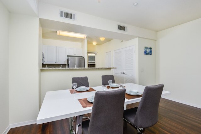 ダウンタウン サンディエゴのペリカンステイ