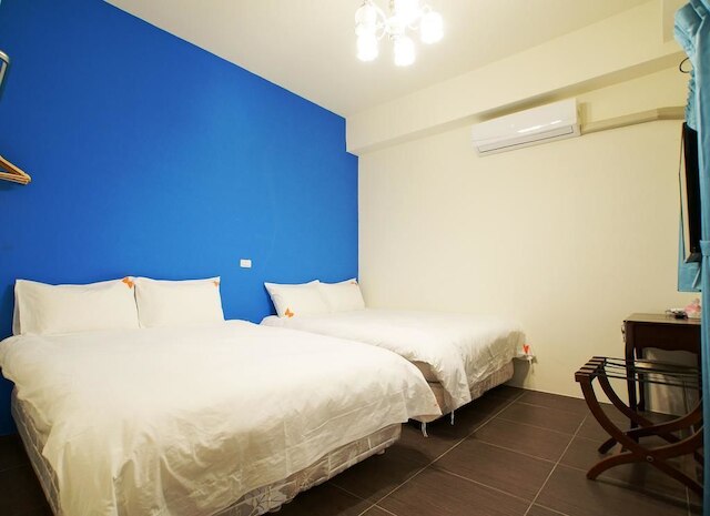 トリップ ビレッジ - サンシャイン ライト トラベル (輕旅村-陽光輕旅 (電梯民宿))