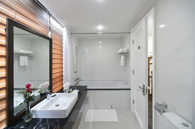 ガルコ ドラゴン ホテル