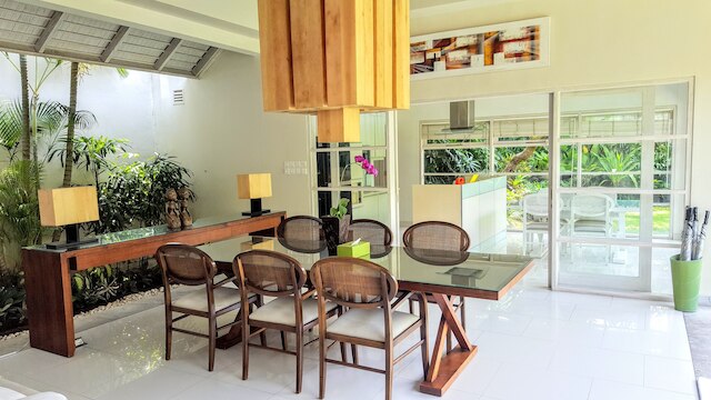 ヴィラ カムブーン