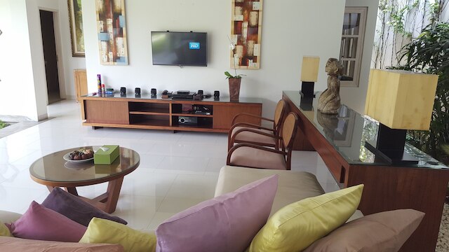 ヴィラ カムブーン