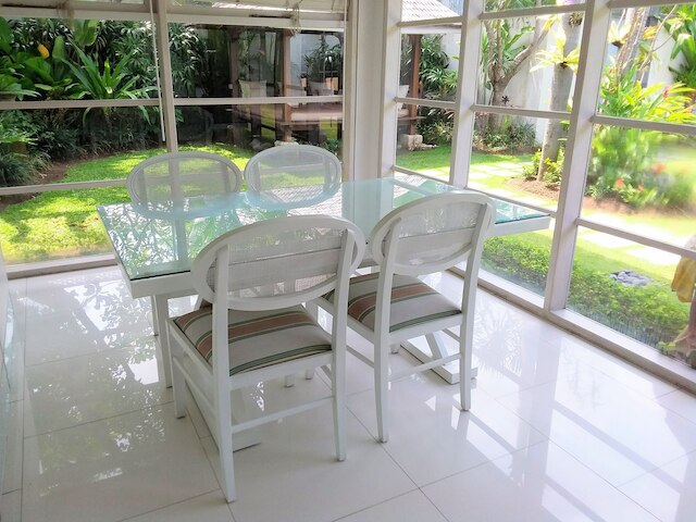 ヴィラ カムブーン