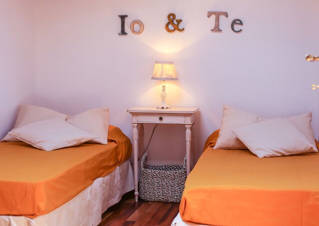 カルロッタズ ホーム