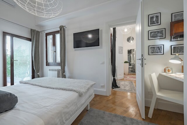 ペルゴラ エクスクルーシブ