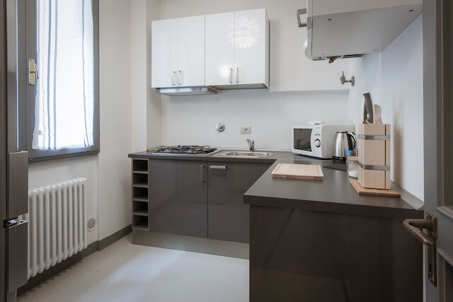 スタイリッシュ アングイッラーラ