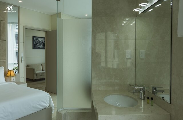 TD セントラル ホテル & アパートメント