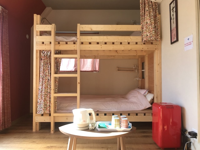 ゲストハウスユアーズ