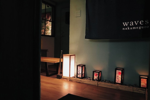 waves nakameguro