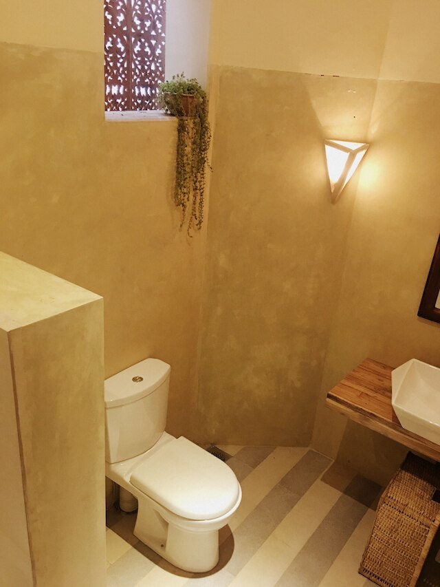 アルティザン ヴィラ コロンボ