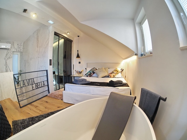 ラ ヴィタ エ ベラ II