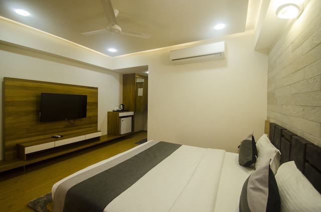 ホテル グランド エレガンス