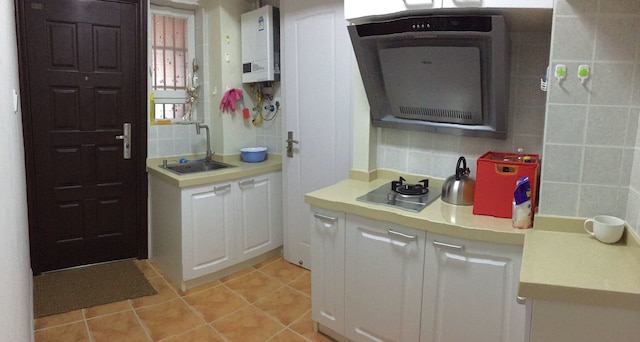 ヘンリーズ アパートメント - サウス シャンシ ロード