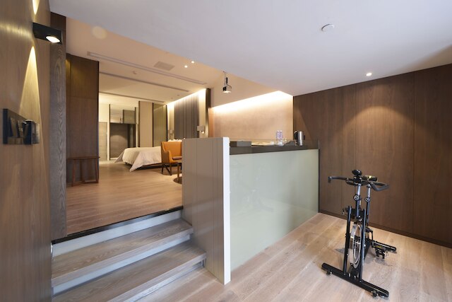 クアンロン ラグジュアリー スイーツ ホテル - ダーピン タイムズ スクエア (重慶寬融全套房酒店時代天街 D 館店)