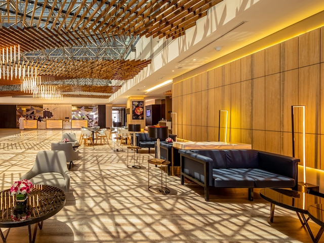 フローラ イン ホテル ドバイ エアポート