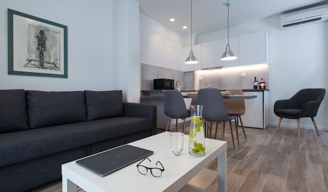 スポット アパート