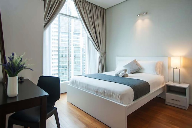 タラゴン タイム サービス スイート