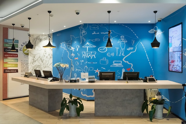 イビス 上海 長壽 (宜必思上海長壽路店)