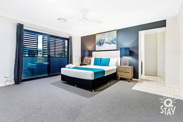 サーディニア 7 ベッドルーム ウォーターフロント ハウス - Q ステイ