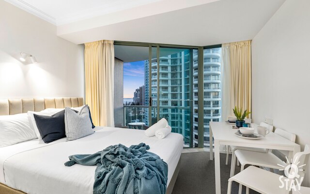 レジェンズ - Q ステイ