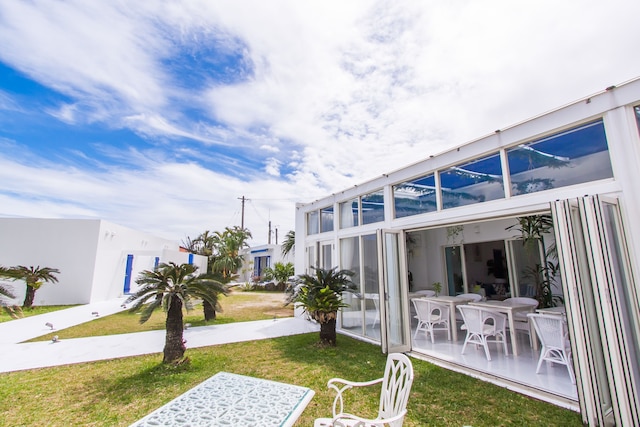 Windy Earth SILENT CLUB